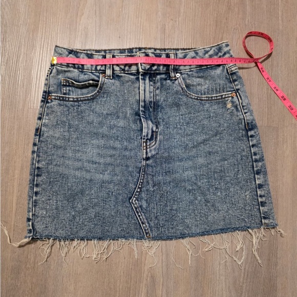Wild Fable Blue Frayed Mini Skirt - Picture 4 of 8